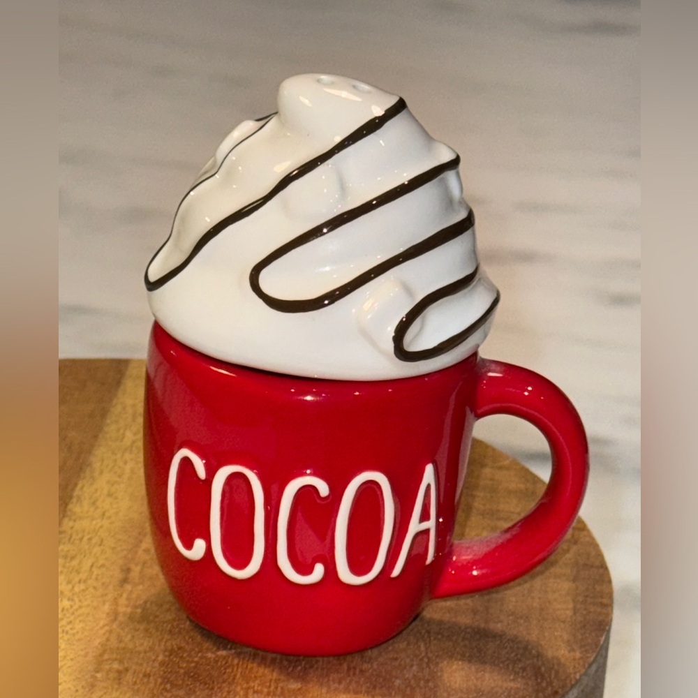 Threshold Hot Cocoa 2 Piece Salt and Pepper Shakers. - Picture 2 of 3
